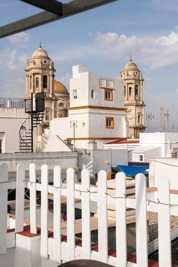 Pensión Colon *